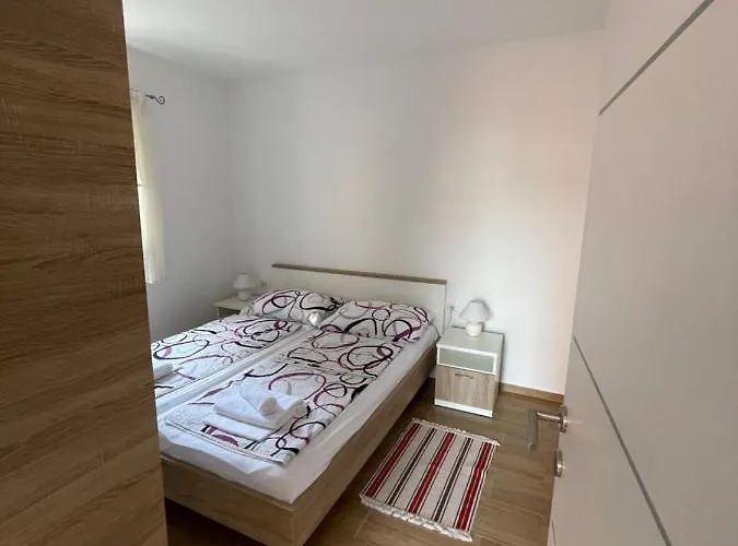 Lavandla Apartment